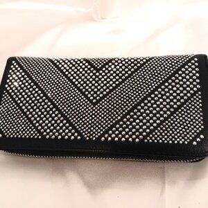 NEW - BOHO INSPIRED BLING BLACK ACCORDION WALLET🖤